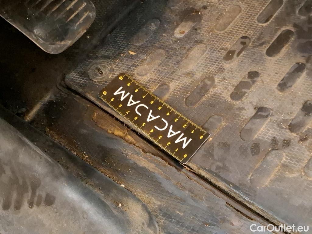  Citroen  Jumper CITROEN  Plancher SC / 2014 / 2P / Plancher cabine 35 L2 BlueHDi 140 S&S BVM6 Control #29