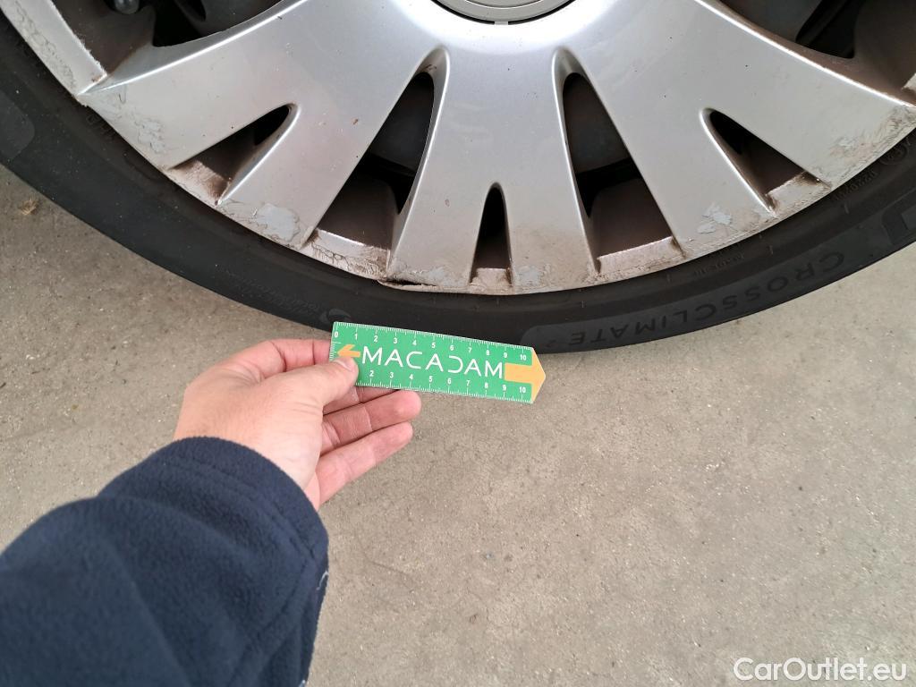  Citroen  Berlingo  Fourgon Business L1 (Court) 1.6 100CV BVM5 E6 #30