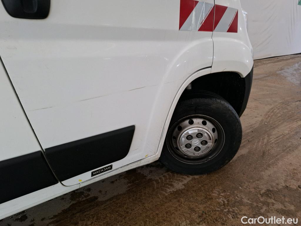  Citroen  Jumper CITROEN  Plancher SC / 2014 / 2P / Plancher cabine 35 L2 BlueHDi 140 S&S BVM6 Control #19