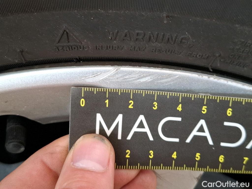  Citroen  C3  Société Feel Nav 1.5 BlueHDI 100CV BVM5 E6dT #4