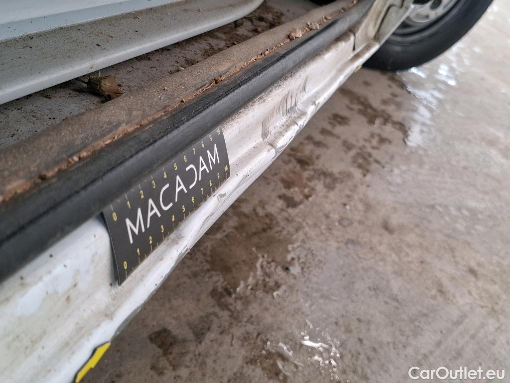  Fiat  Ducato FIAT  VU 4p Fourgon 3 0 M H2 2 0 Multijet 115 Pack Pro Nav #46