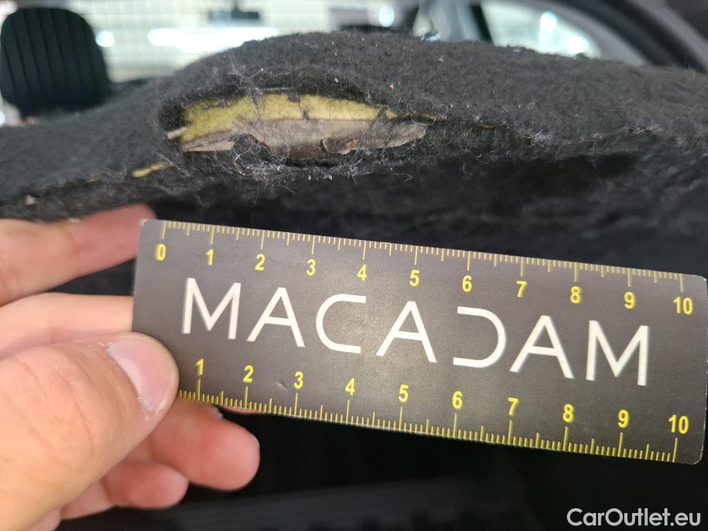  Peugeot  208  Affaire Premium 1.5 HDi 100CV BVM5 E6dT #118