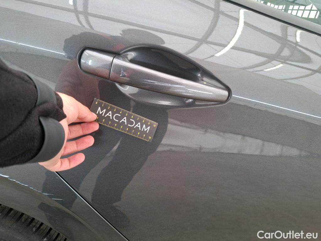  Peugeot  208  Affaire Premium 1.5 HDi 100CV BVM5 E6dT #137