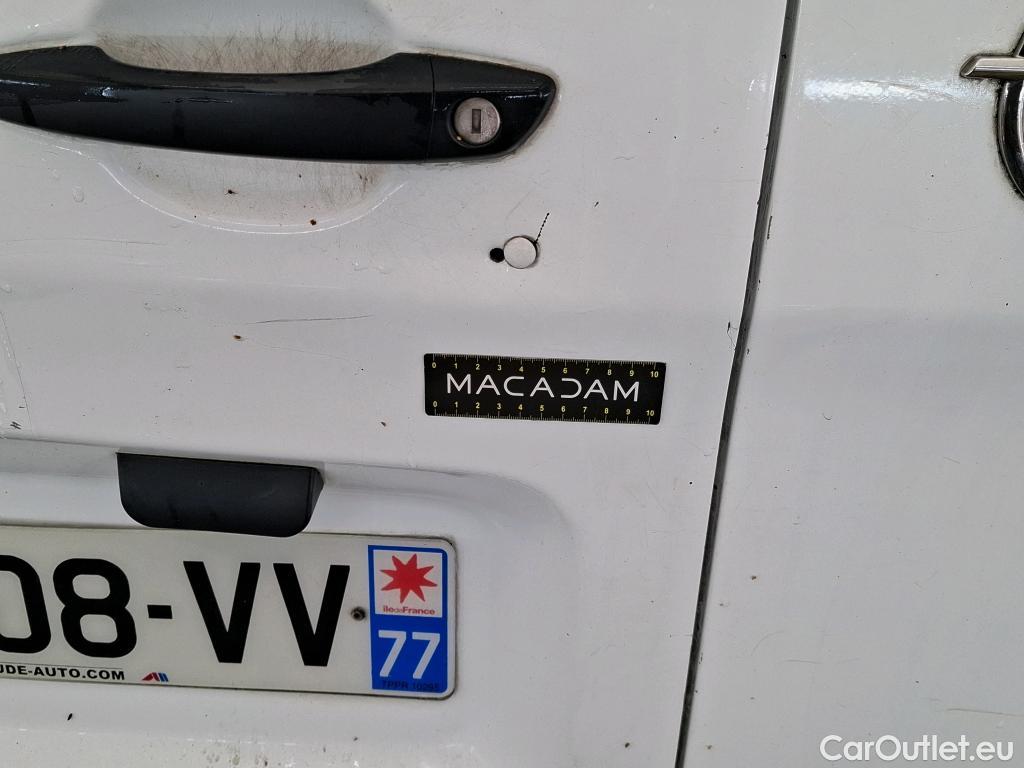  Opel  Vivaro OPEL  / 2019 / 4P / Fourgon tôlé 1.5 Diesel 120 ch L1 Pack Clim #2