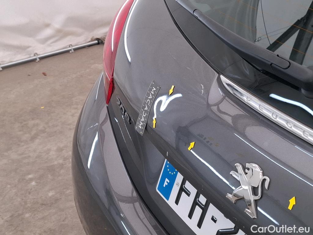  Peugeot  208  Affaire Premium 1.5 HDi 100CV BVM5 E6dT #50