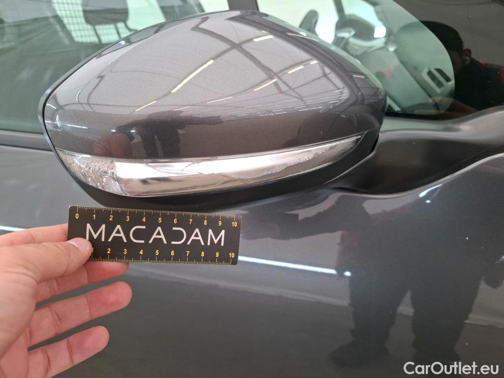  Peugeot  208  Affaire Premium 1.5 HDi 100CV BVM5 E6dT #129