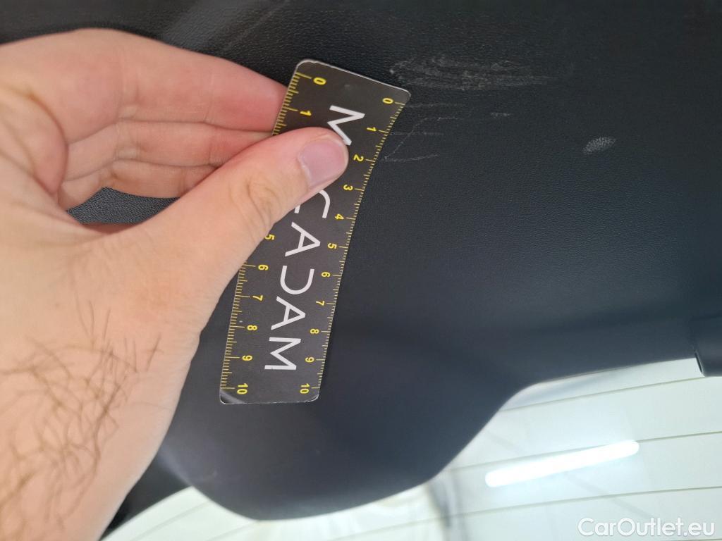  Peugeot  208 PEUGEOT  Affaire / 2015 / 5P / Berline BlueHDi 100 S&S PREMIUM PACK #27