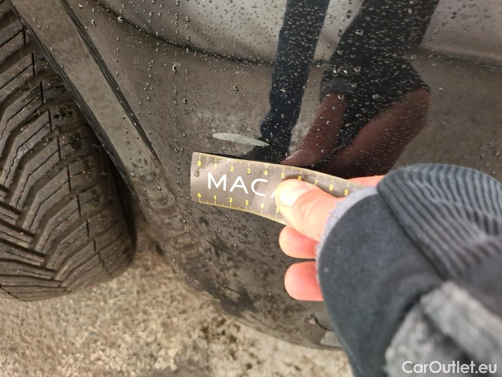  Peugeot  208  Affaire Premium Pack 1.6 HDi 75CV BVM5 E6 #2