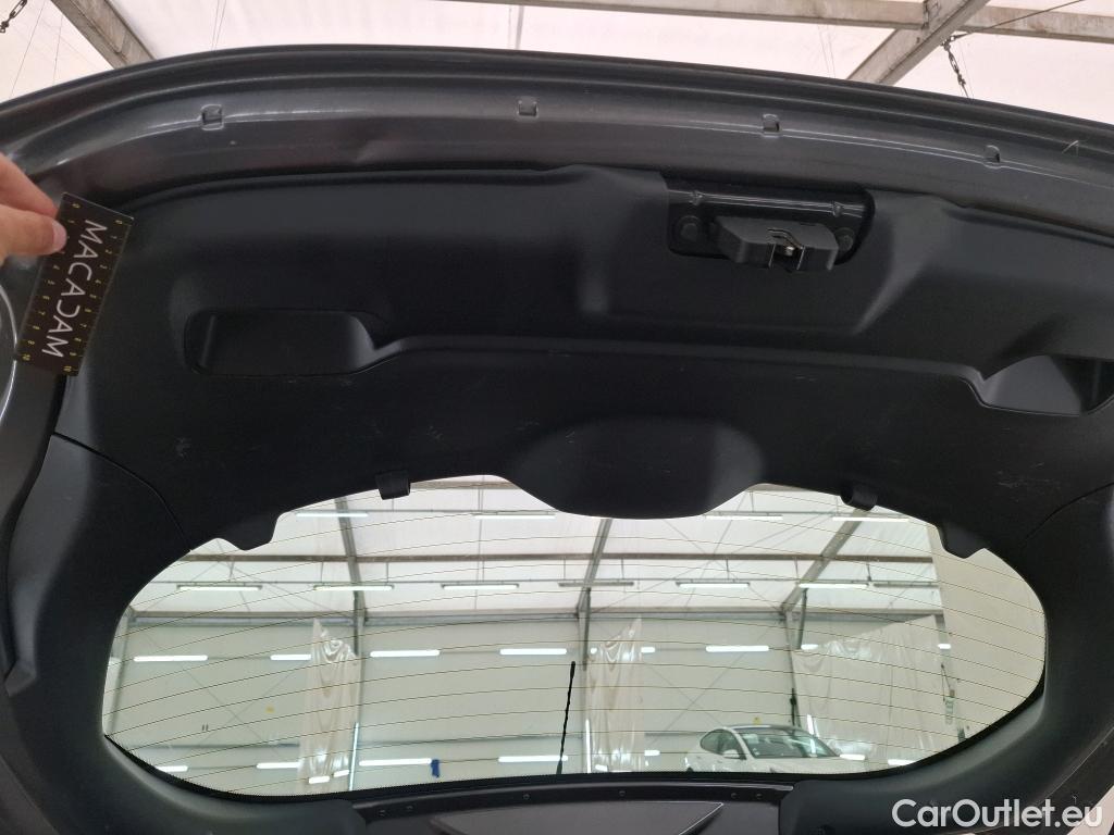  Peugeot  208  Affaire Premium 1.5 HDi 100CV BVM5 E6dT #103