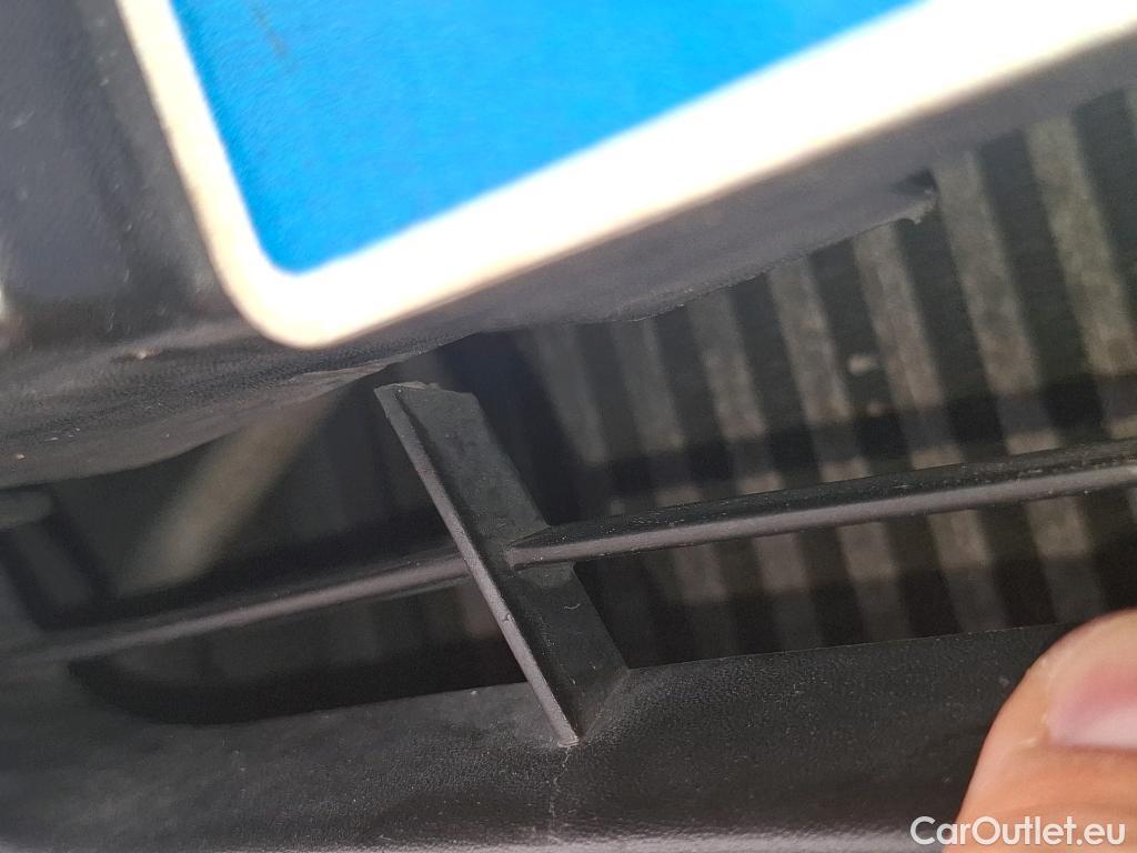  Peugeot  208  Affaire Premium 1.5 HDi 100CV BVM5 E6dT #68