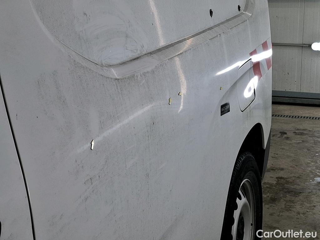  Peugeot  Partner PEUGEOT  VU 4p Fourgonnette BLUEHDI 100 S&S 950KG LONG GRIP #4