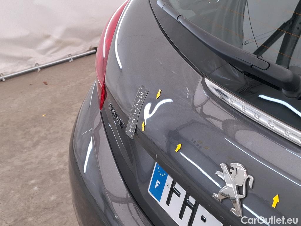  Peugeot  208  Affaire Premium 1.5 HDi 100CV BVM5 E6dT #51