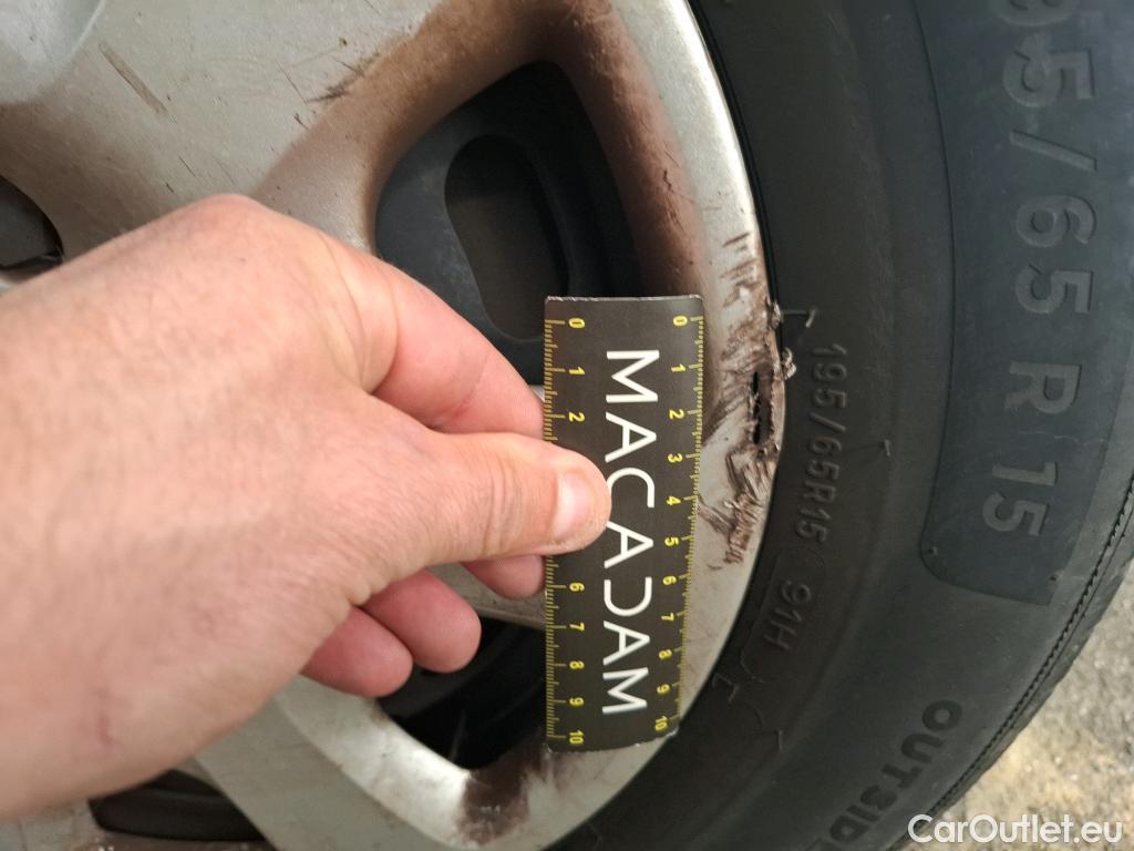  Peugeot  Partner  L1 Premium Pack 1.6 HDi 100CV BVM5 E6 #44