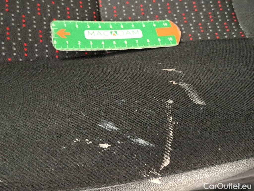  Peugeot  Boxer PEUGEOT  VU 4p Fourgon 2.0 BLUEHDI 110 PREMIUM 333 L1H1 #11