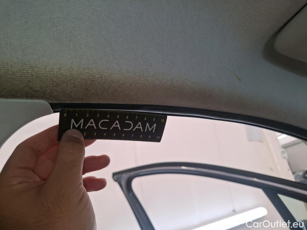  Peugeot  208  Affaire Premium 1.5 HDi 100CV BVM5 E6dT #142