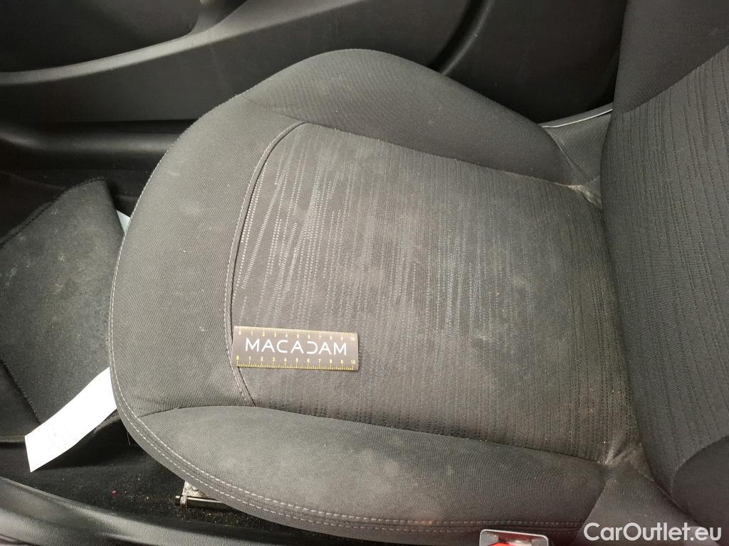  Peugeot  208  Affaire Premium 1.5 HDi 100CV BVM5 E6dT #140