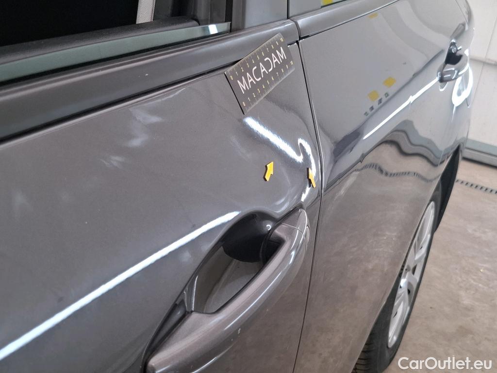  Peugeot  208  Affaire Premium 1.5 HDi 100CV BVM5 E6dT #61