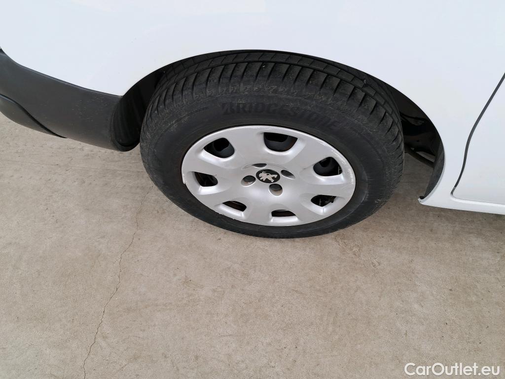  Peugeot  Partner  L1 Premium Pack 1.6 HDi 75CV BVM5 E6 #1