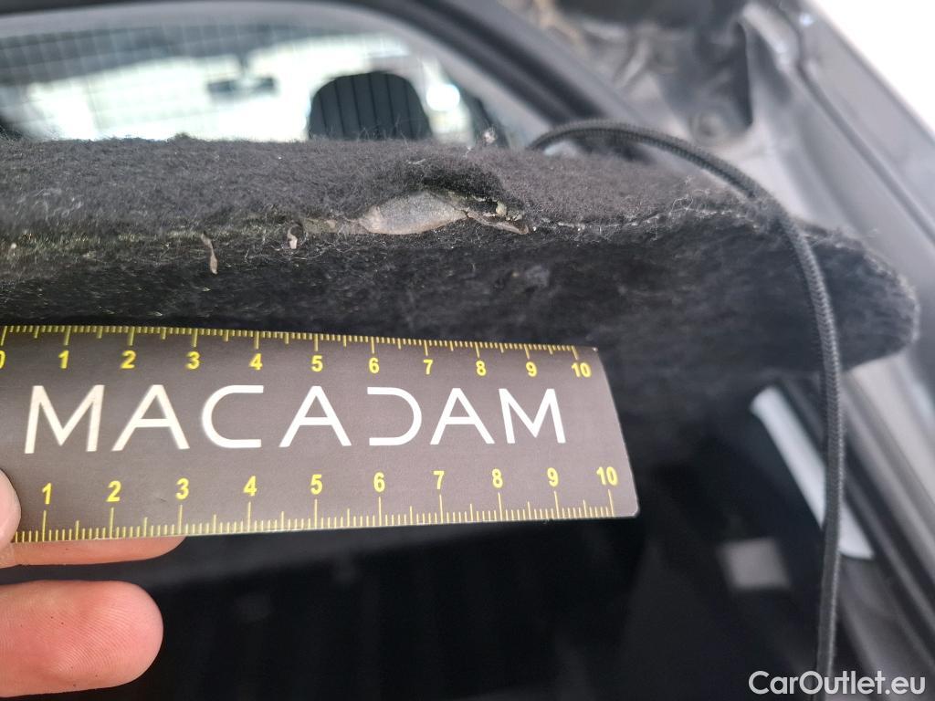  Peugeot  208  Affaire Premium 1.5 HDi 100CV BVM5 E6dT #119