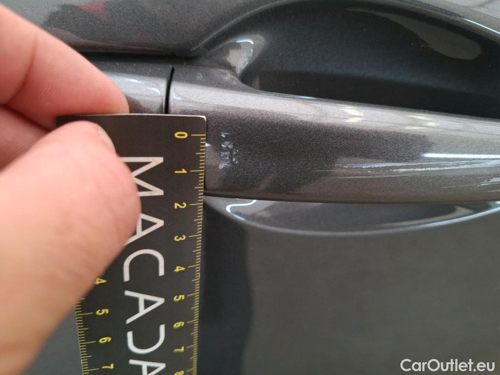  Peugeot  208  Affaire Premium 1.5 HDi 100CV BVM5 E6dT #138