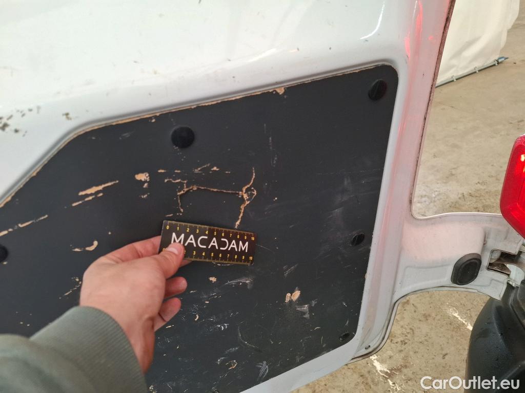  Opel  Vivaro OPEL  / 2019 / 4P / Fourgon tôlé 1.5 Diesel 120 ch L1 Pack Clim #25