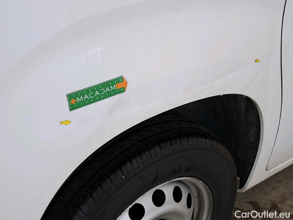  Peugeot  Partner PEUGEOT  VU 4p Fourgonnette BLUEHDI 75 1000KG STANDARD GRIP #2