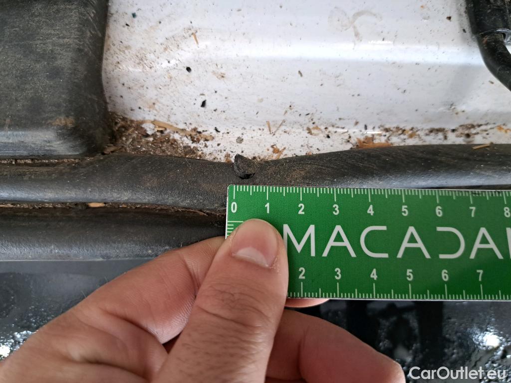  Peugeot  Partner PEUGEOT  VU 4p Fourgonnette BLUEHDI 75 1000KG STANDARD GRIP #9