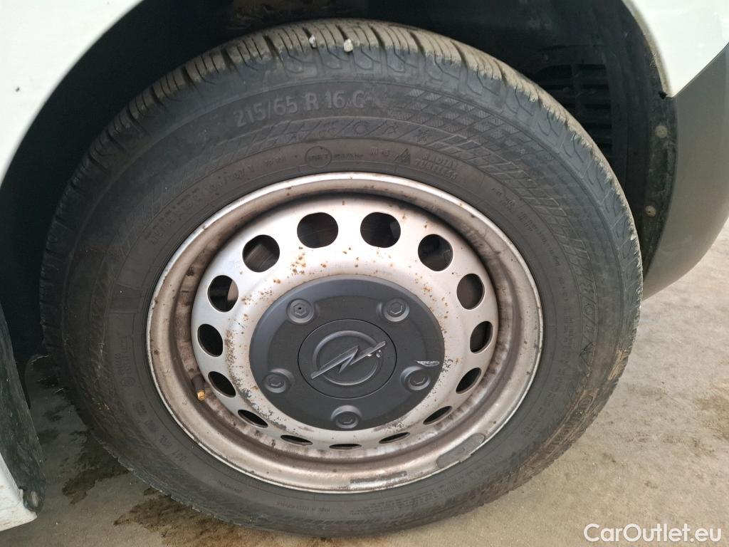  Opel  Vivaro OPEL  / 2019 / 4P / Fourgon tôlé 1.5 Diesel 120 ch L1 Pack Clim #16