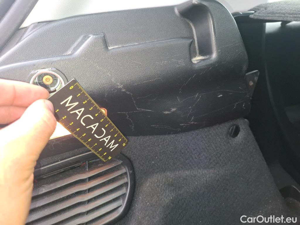  Peugeot  208  Affaire Premium 1.5 HDi 100CV BVM5 E6dT #114