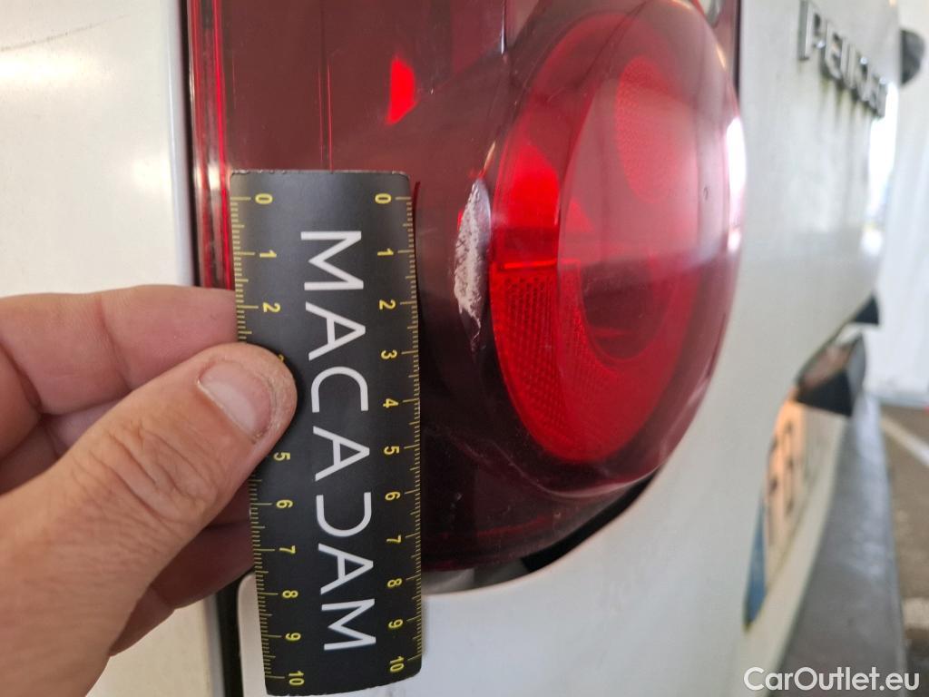  Peugeot  Partner  L1 Premium Pack 1.6 HDi 100CV BVM5 E6 #54