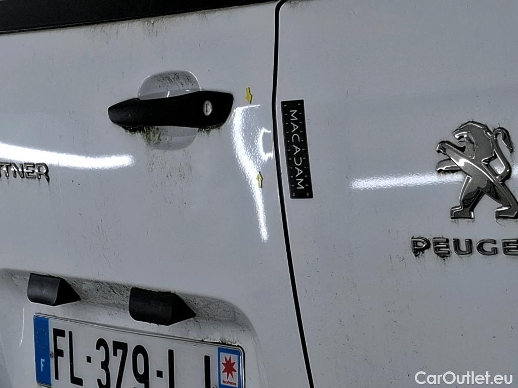  Peugeot  Partner PEUGEOT  VU 4p Fourgonnette BLUEHDI 100 S&S 950KG LONG GRIP #15