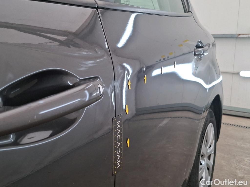  Peugeot  208  Affaire Premium 1.5 HDi 100CV BVM5 E6dT #44