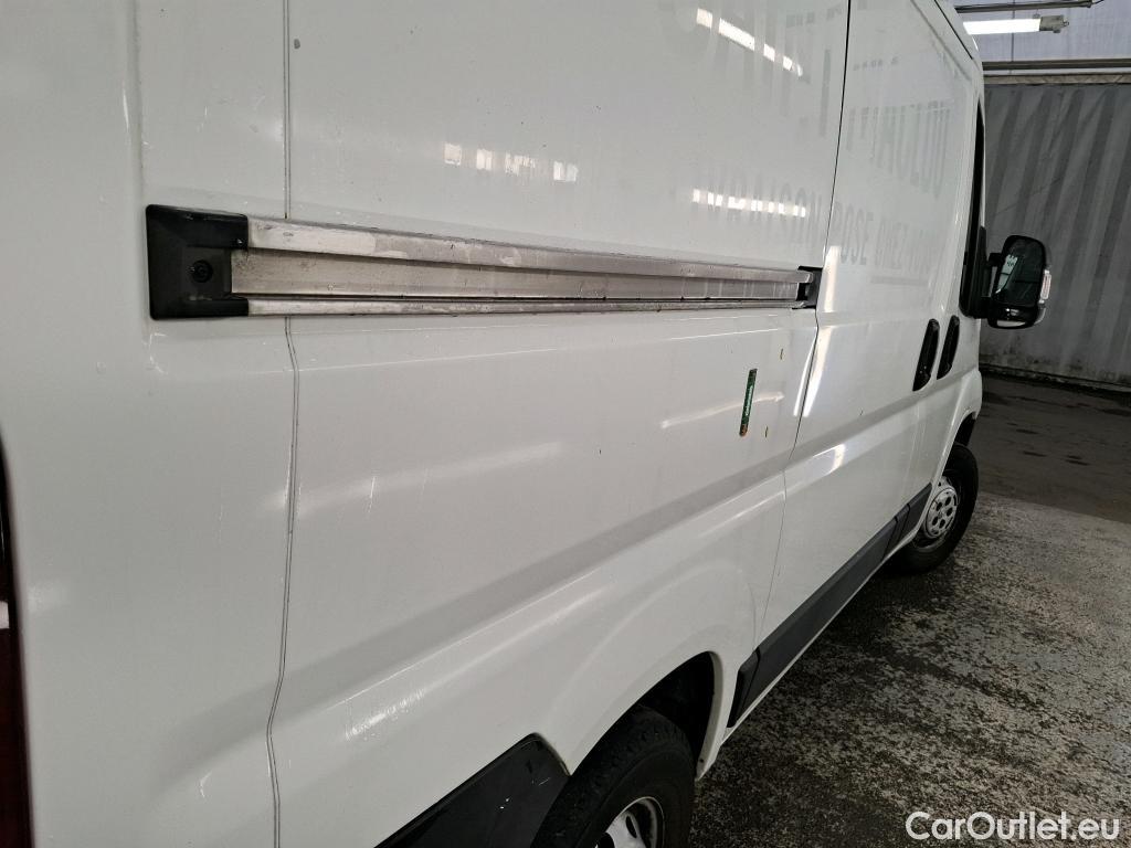  Peugeot  Boxer PEUGEOT  VU 4p Fourgon 2.0 BLUEHDI 110 PREMIUM 333 L1H1 #21