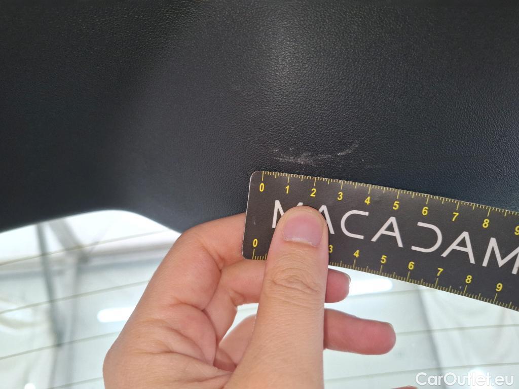  Peugeot  208 PEUGEOT  Affaire / 2015 / 5P / Berline BlueHDi 100 S&S PREMIUM PACK #28