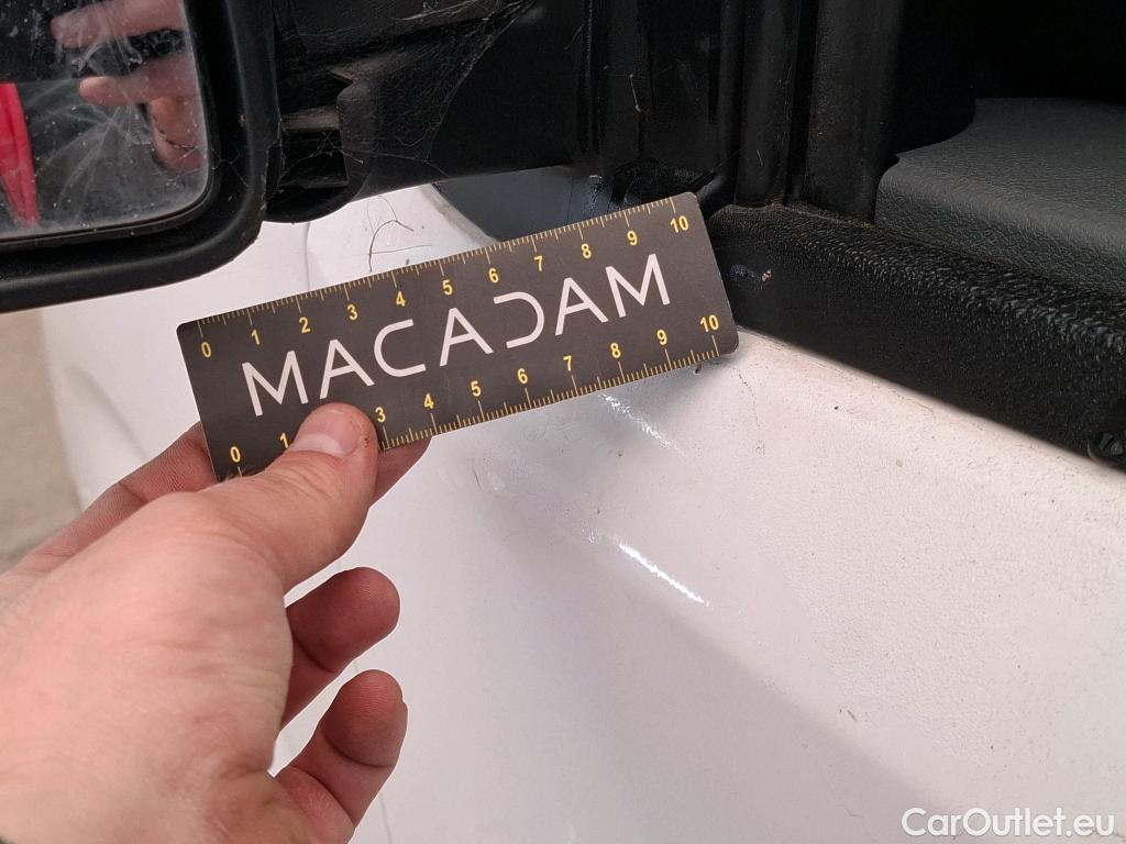  Opel  Vivaro OPEL  / 2019 / 4P / Fourgon tôlé 1.5 Diesel 120 ch L1 Pack Clim #12