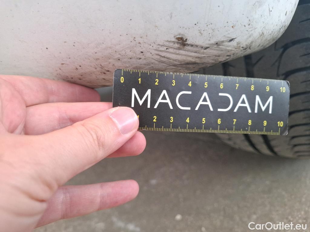  Peugeot  208 PEUGEOT  Affaire / 2015 / 5P / Berline BlueHDi 100 S&S PREMIUM PACK #8