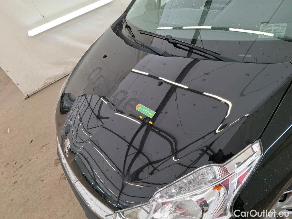  Peugeot  208  Affaire Premium Pack 1.5 HDi 100CV BVM5 E6dT #26