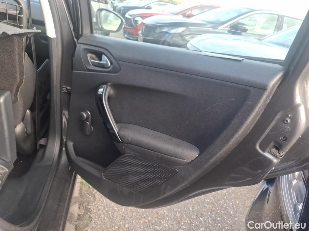  Peugeot  208  Affaire Premium 1.5 HDi 100CV BVM5 E6dT #149