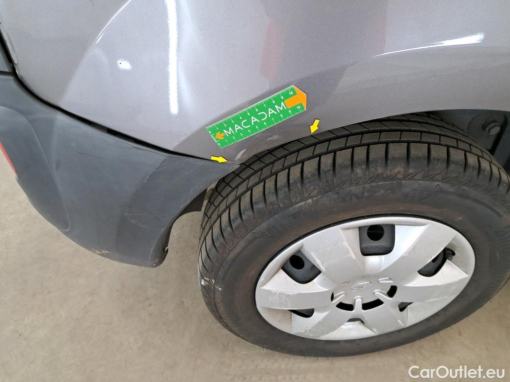  Renault  Kangoo RENAULT  Express / 2013 / 4P / Fourgonnette Grand Confort TCe 115 EDC #10