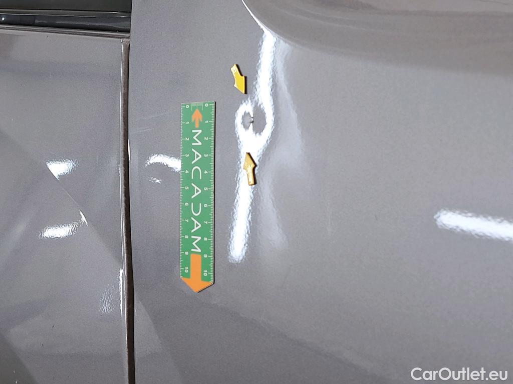  Renault  Kangoo RENAULT  Express / 2013 / 4P / Fourgonnette Grand Confort TCe 115 EDC #17