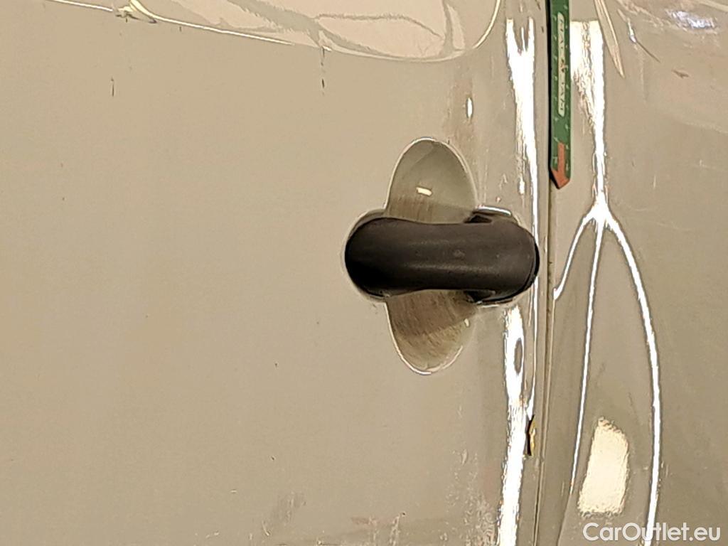  Renault  Kangoo  Express Maxi Extra (Série Spéciale) 1.5 dCi 90CV BVM5 E6 #41