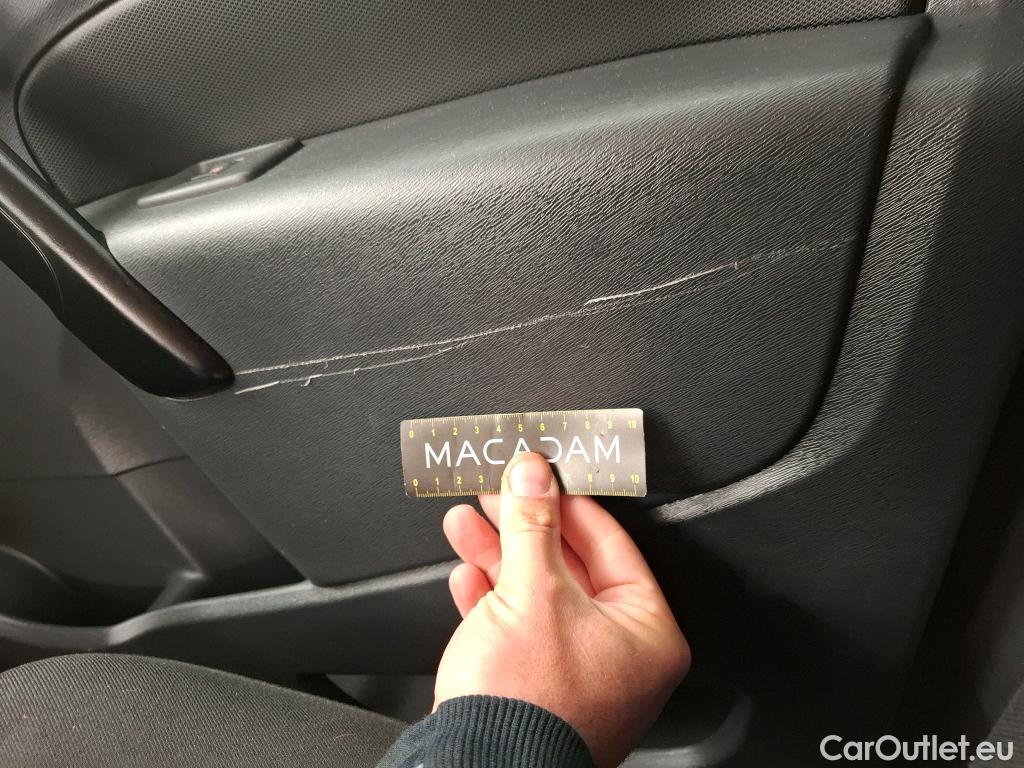  Renault  Kangoo  Express Extra (Série Spéciale) 1.5 dCi 75CV BVM5 E6 #12