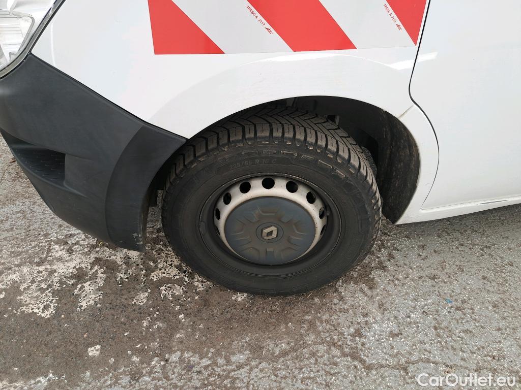  Renault  Master  III Fourgon L3H2 3 5 Grand Confort dCi 145CV BVM6 E6 #31