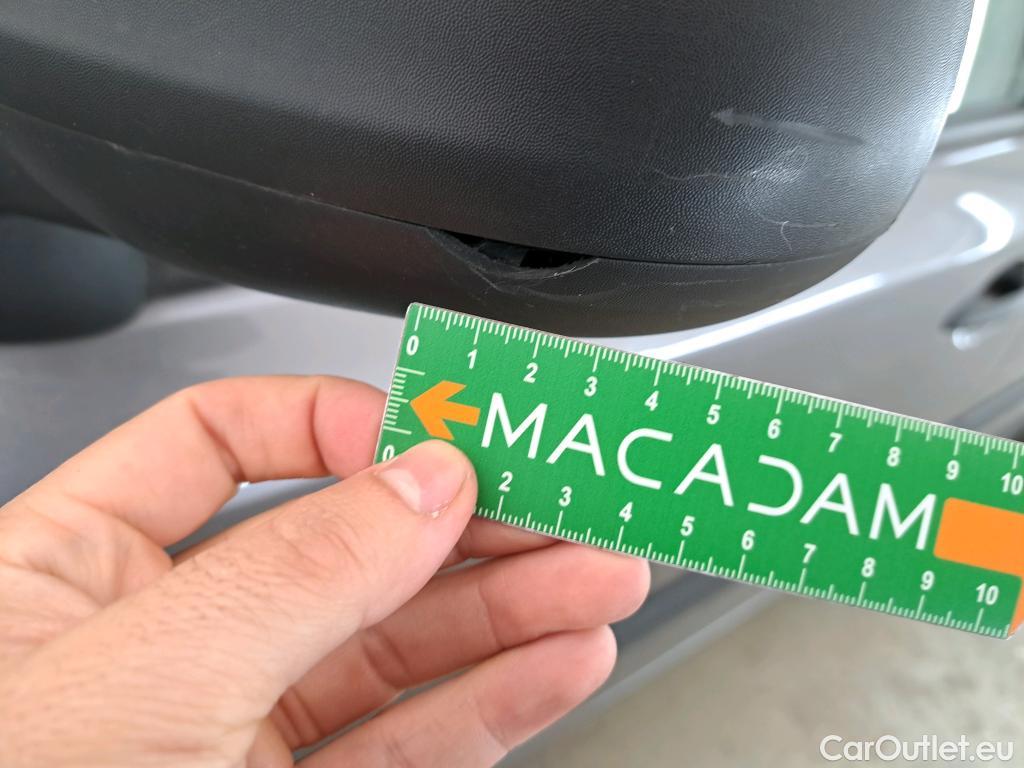  Renault  Kangoo RENAULT  Express / 2013 / 4P / Fourgonnette Grand Confort TCe 115 EDC #50