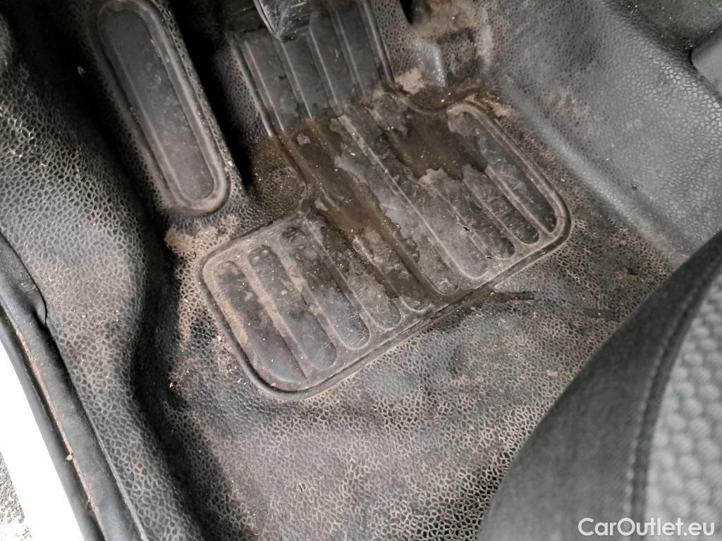  Renault  Kangoo  Express Maxi Extra (Série Spéciale) 1.5 dCi 90CV BVM5 E6 #89