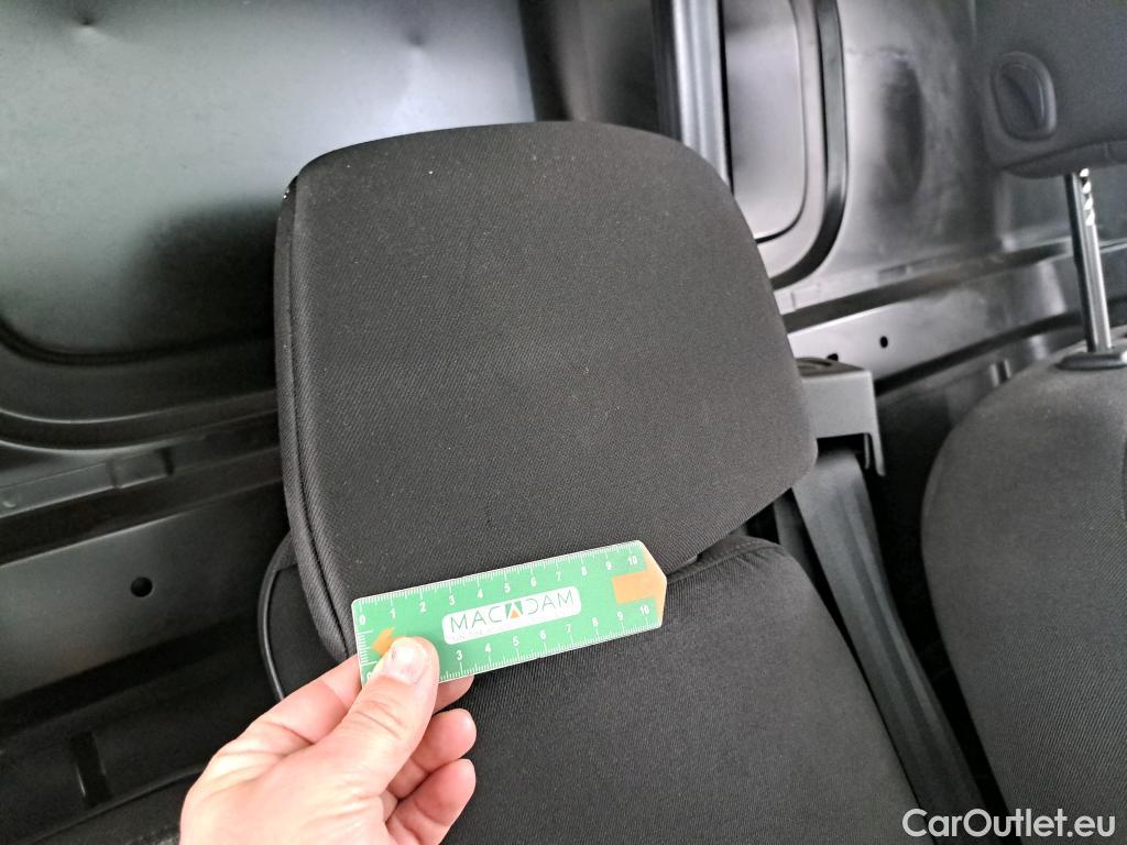  Renault  Kangoo  Express Maxi Extra (Série Spéciale) 1.5 dCi 90CV BVM5 E6 #117