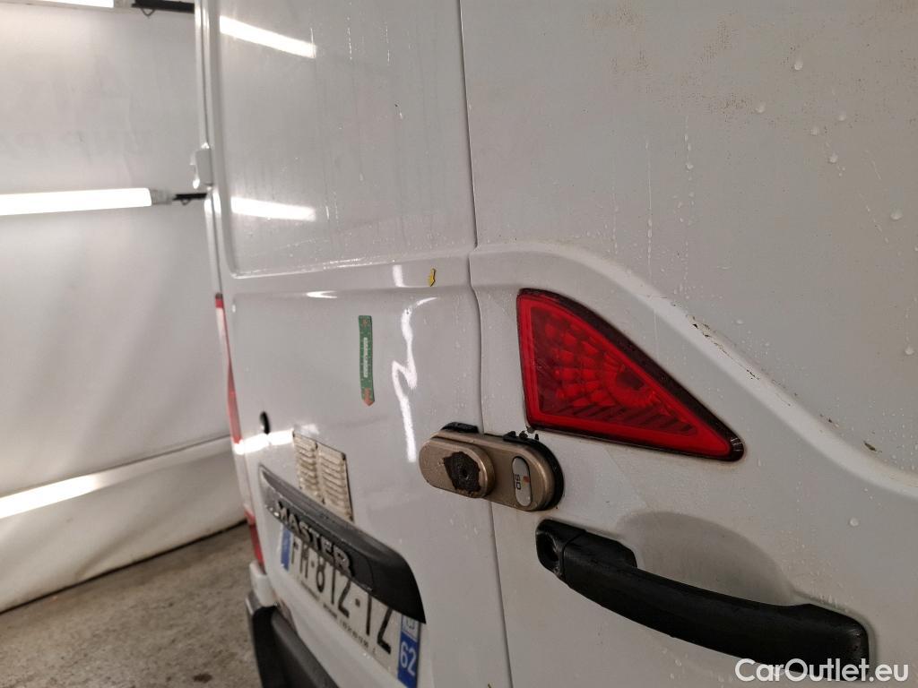  Renault  Master  Fourgon L3H2 3 5 Grand Confort dCi 135CV BVM6 E6dT 7 PLACES #19
