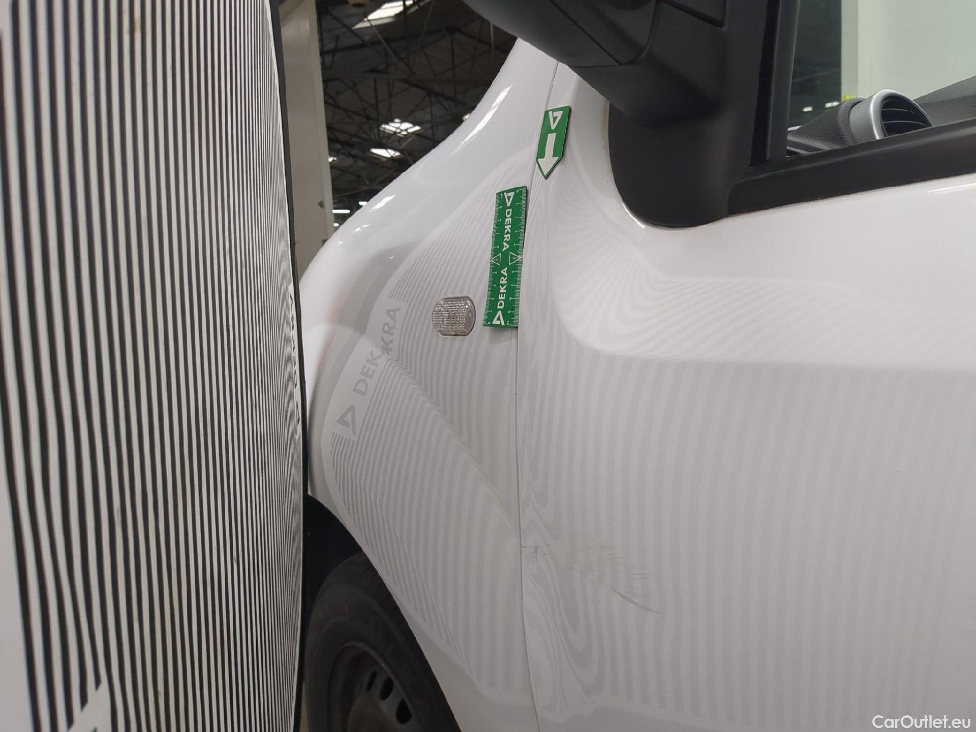  Renault  EXPRESS RENAULT Kangoo  / 2013 / 4P / Fourgonnette Grand Confort - Blue dCi 95 #11