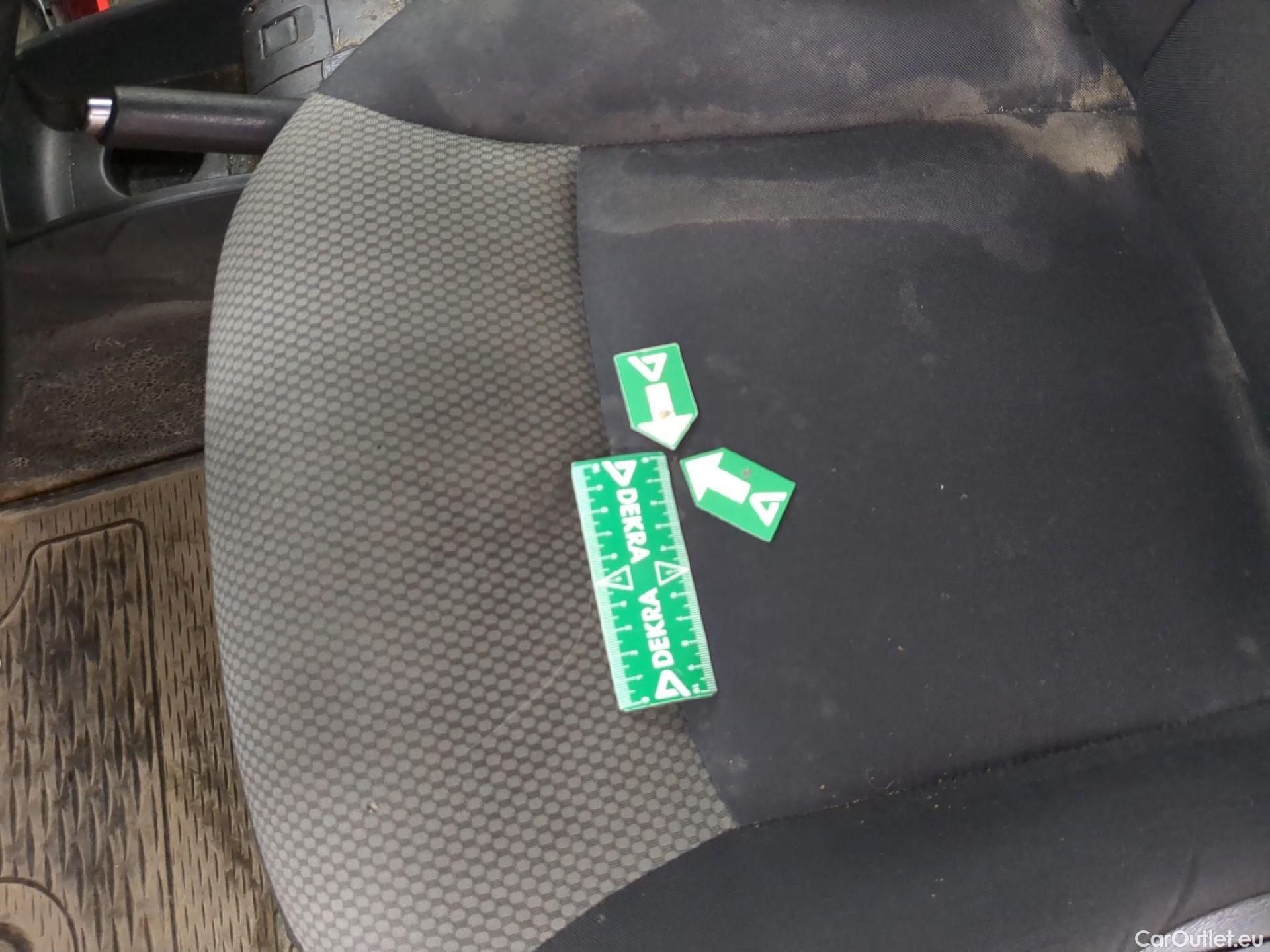  Renault  Kangoo  Express Maxi Extra (Série Spéciale) 1.5 #4