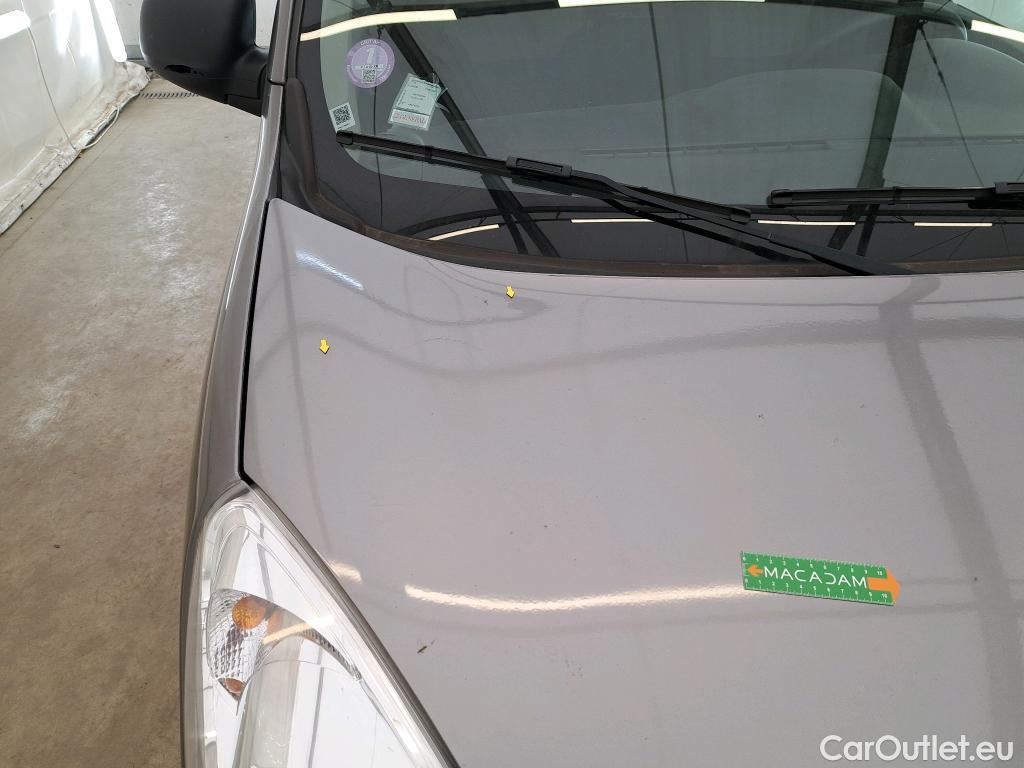  Renault  Kangoo RENAULT  Express / 2013 / 4P / Fourgonnette Grand Confort TCe 115 EDC #29